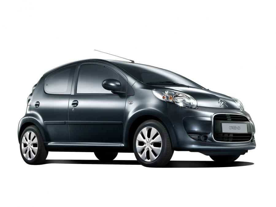 Citroen C1 Millenium 5-Door 2009 года  (фото 1 из 2)